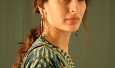 Kareena Kapoor : अरे ये करीना है...इस फिल्म के लुकटेस्ट की तस्वीरें social media पर वायरल हैं